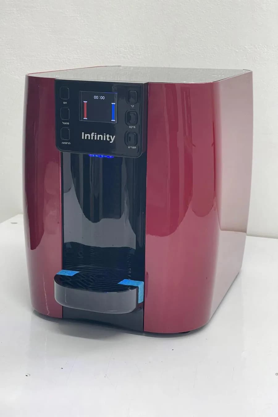 بار المياه الرقمي Infinity