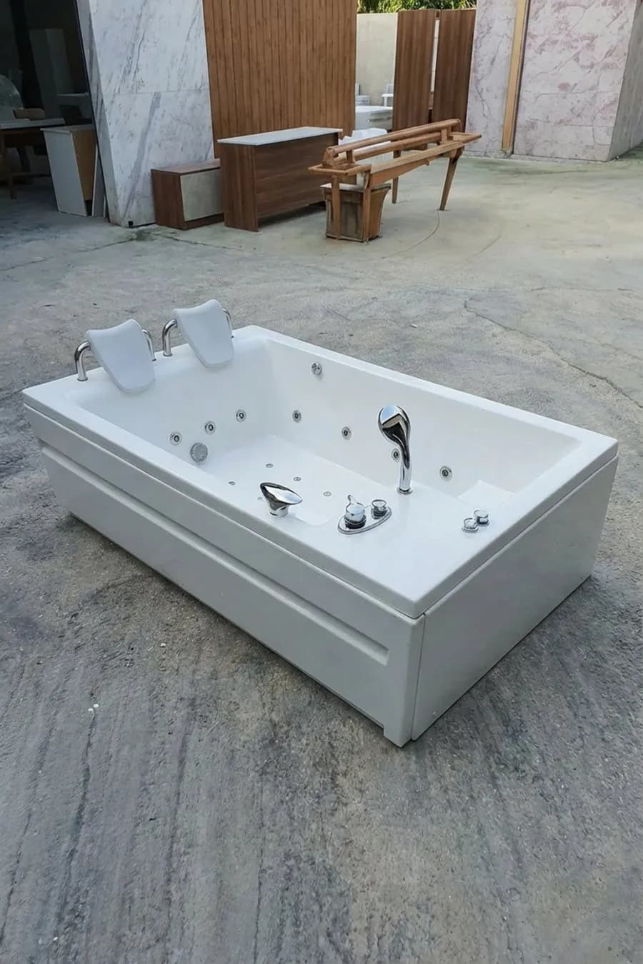 جاكوزي بانيو مزدوج فاخر مع إضاءة LED – 185 × 120 سم