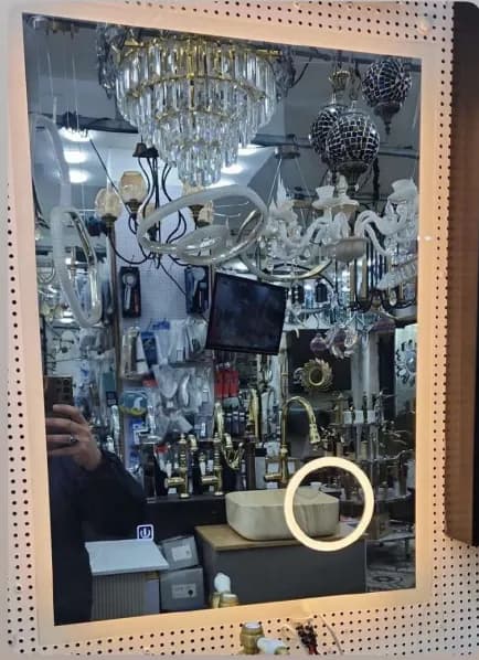 مراية متعددة الألوان