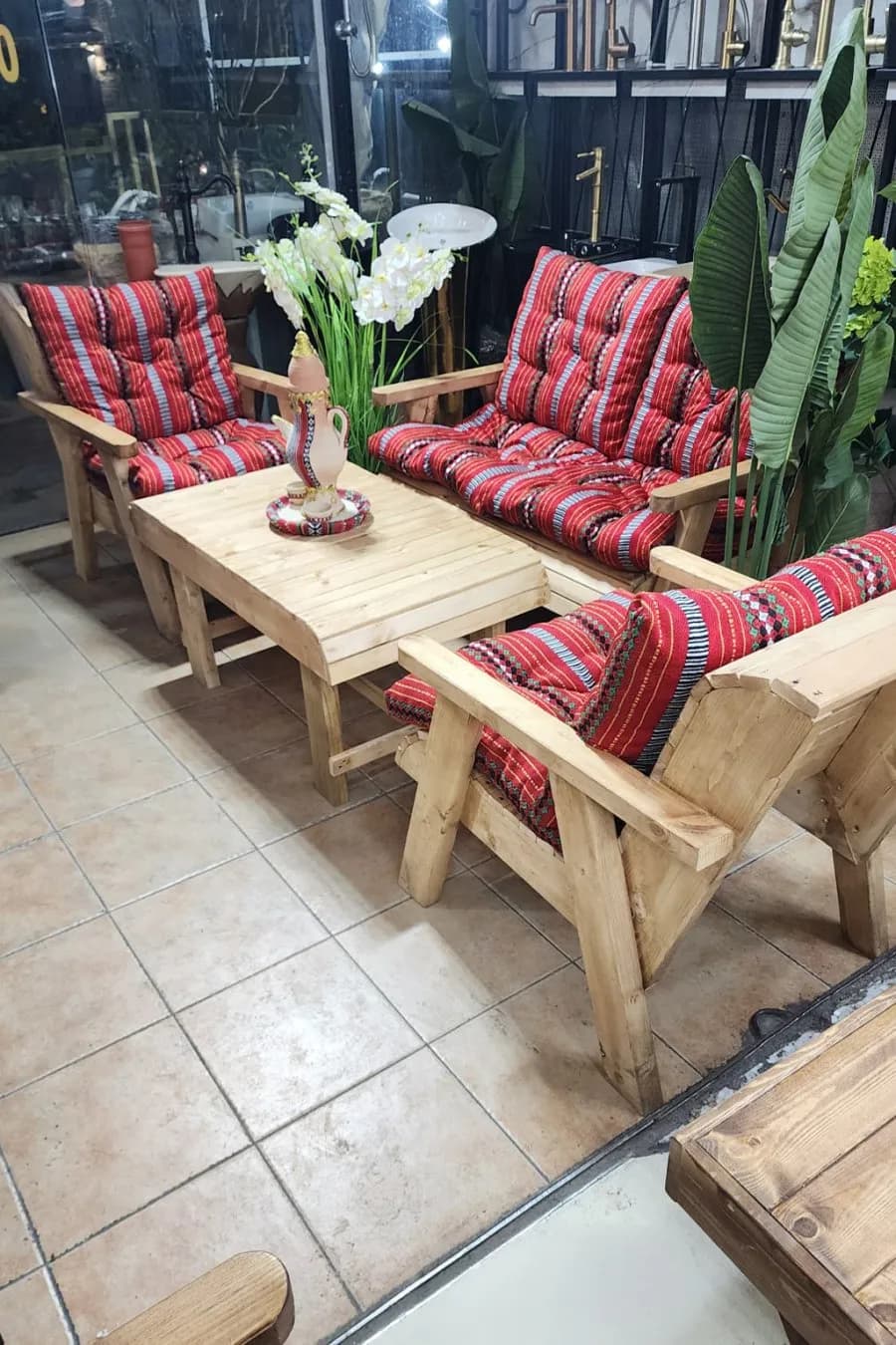 طقم قعدات خارجي خشب