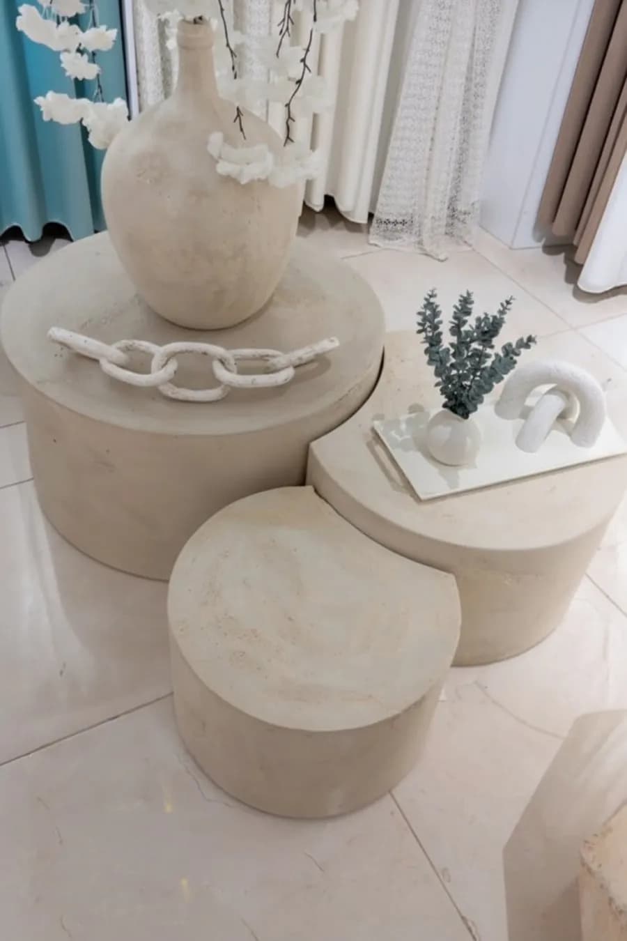 طقم طاولات فيبر سمنت